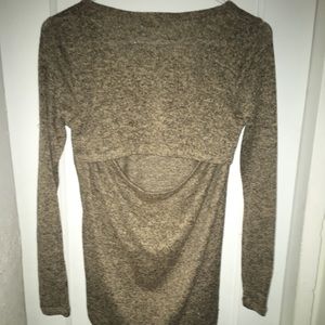 Long sleeve knit